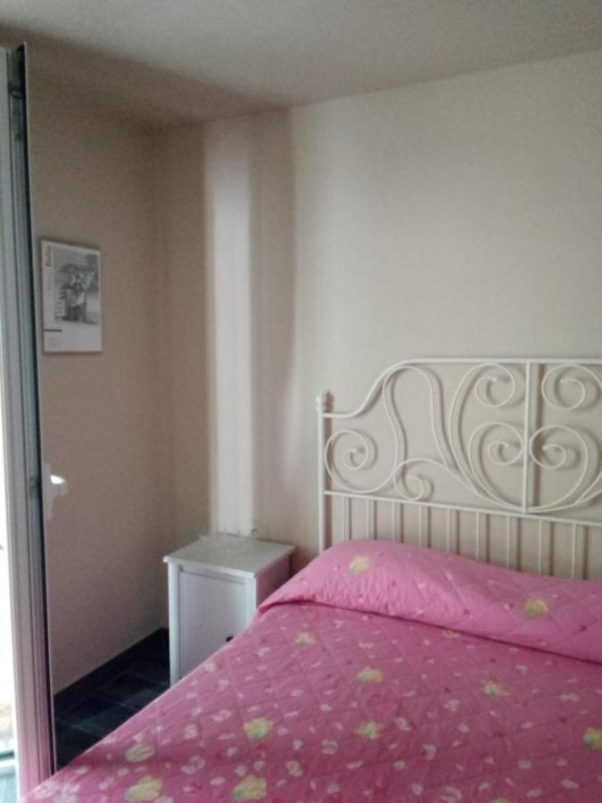 Swimming And Sun Apartment Gandosso Bagian luar foto