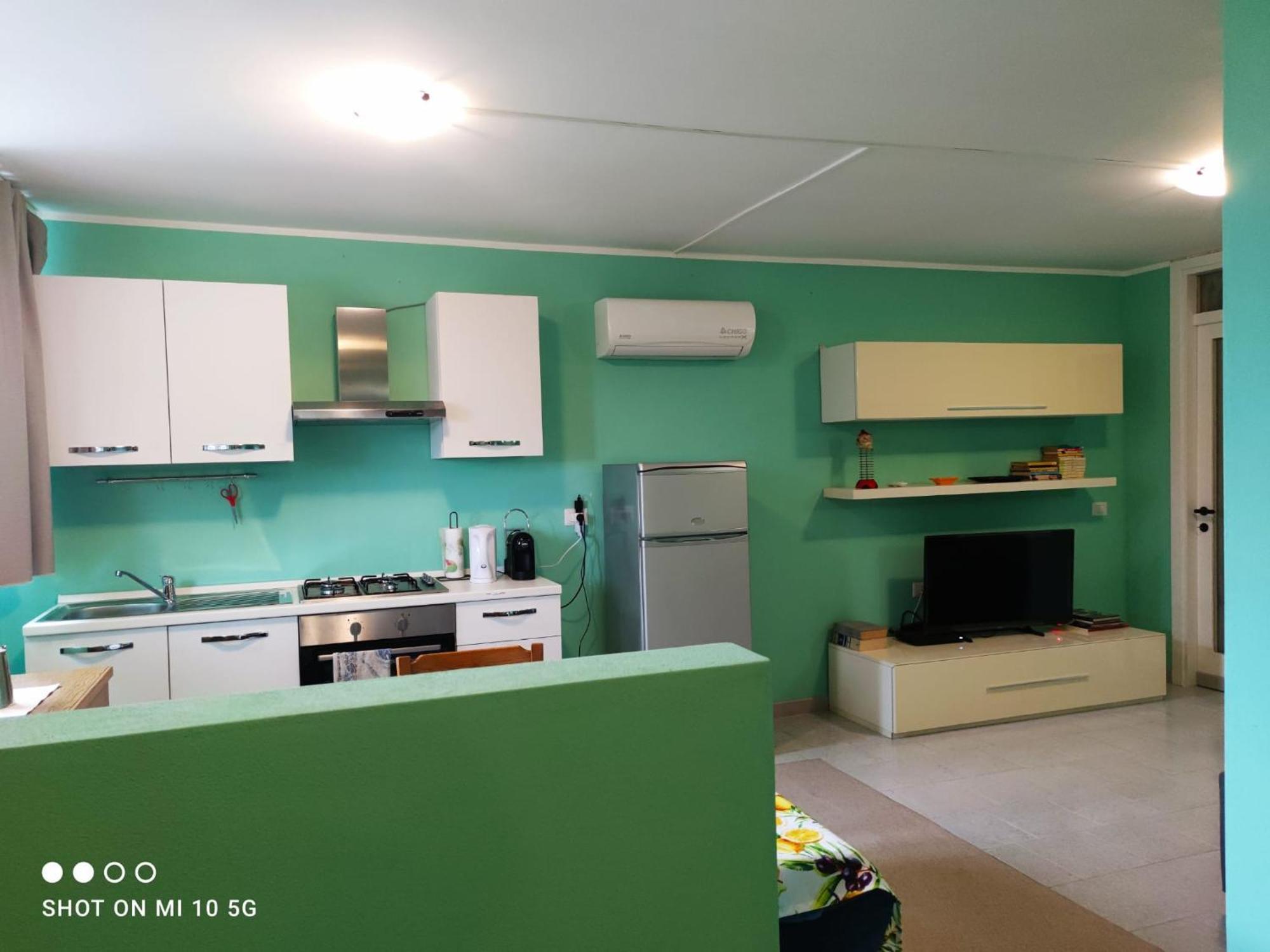 Swimming And Sun Apartment Gandosso Bagian luar foto