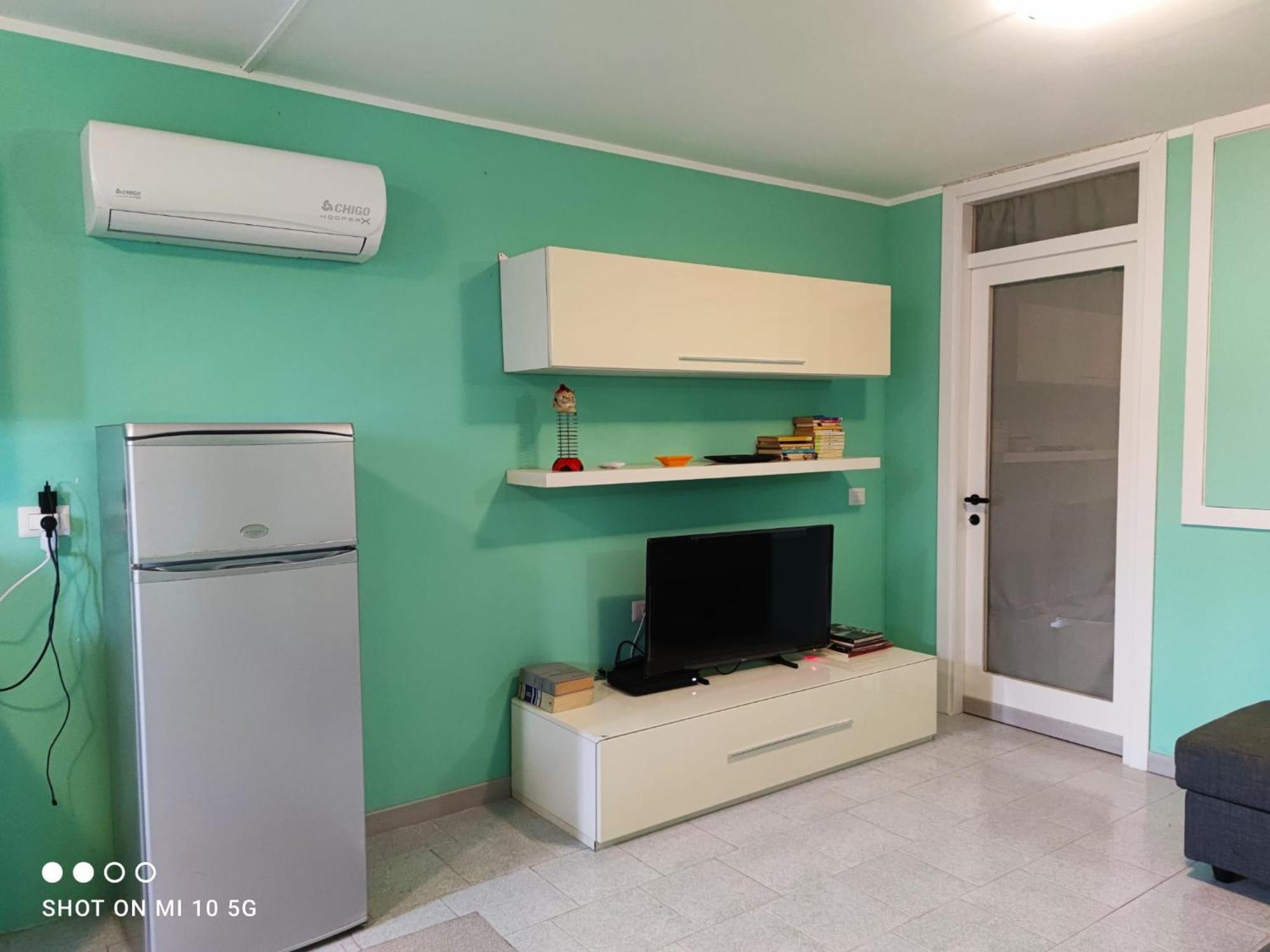 Swimming And Sun Apartment Gandosso Bagian luar foto