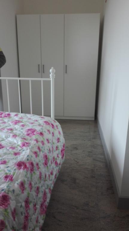 Swimming And Sun Apartment Gandosso Bagian luar foto